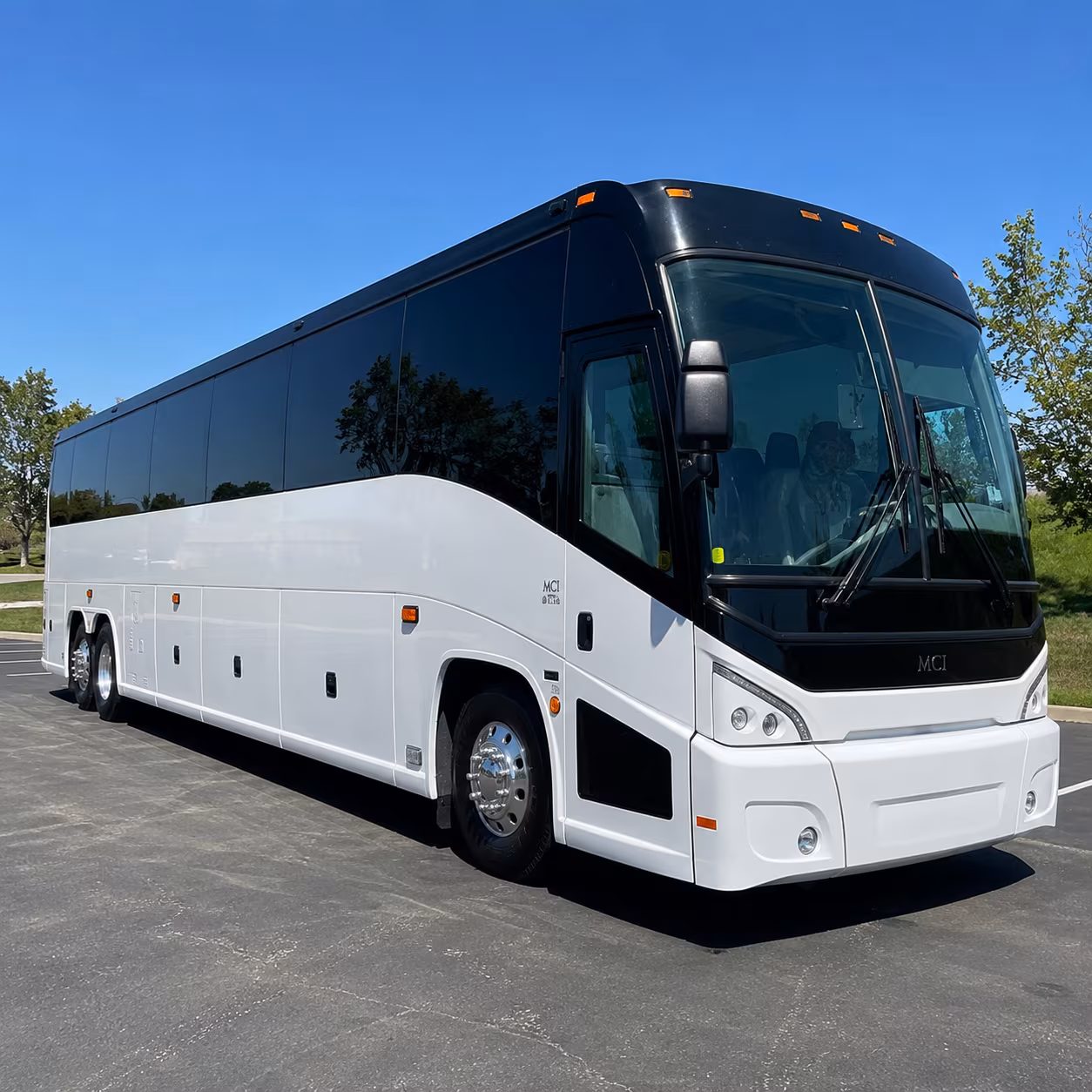 airport bus rentals for yakima valley wine harvest groups