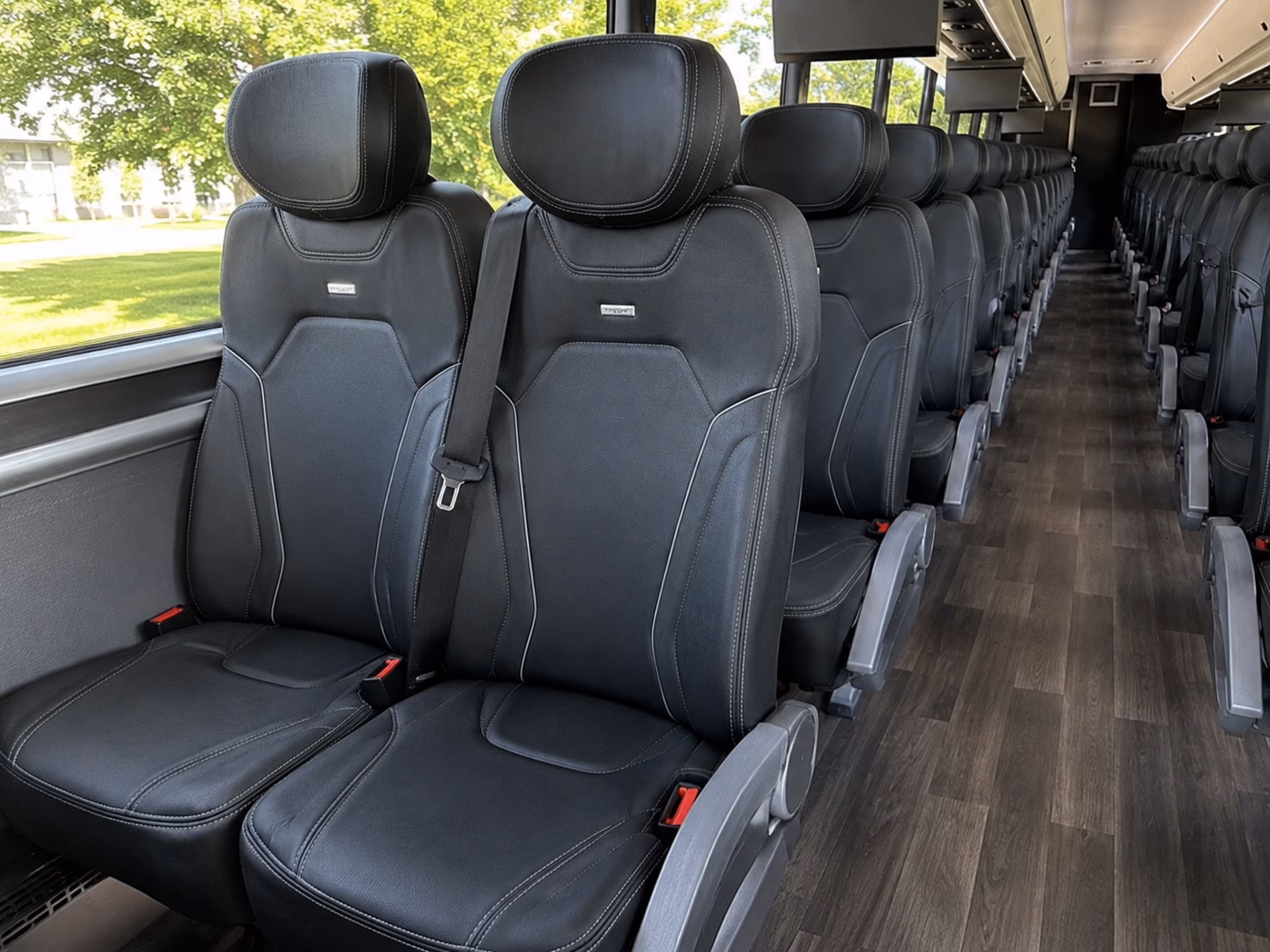 how the type of bus changes the price in yakima washington